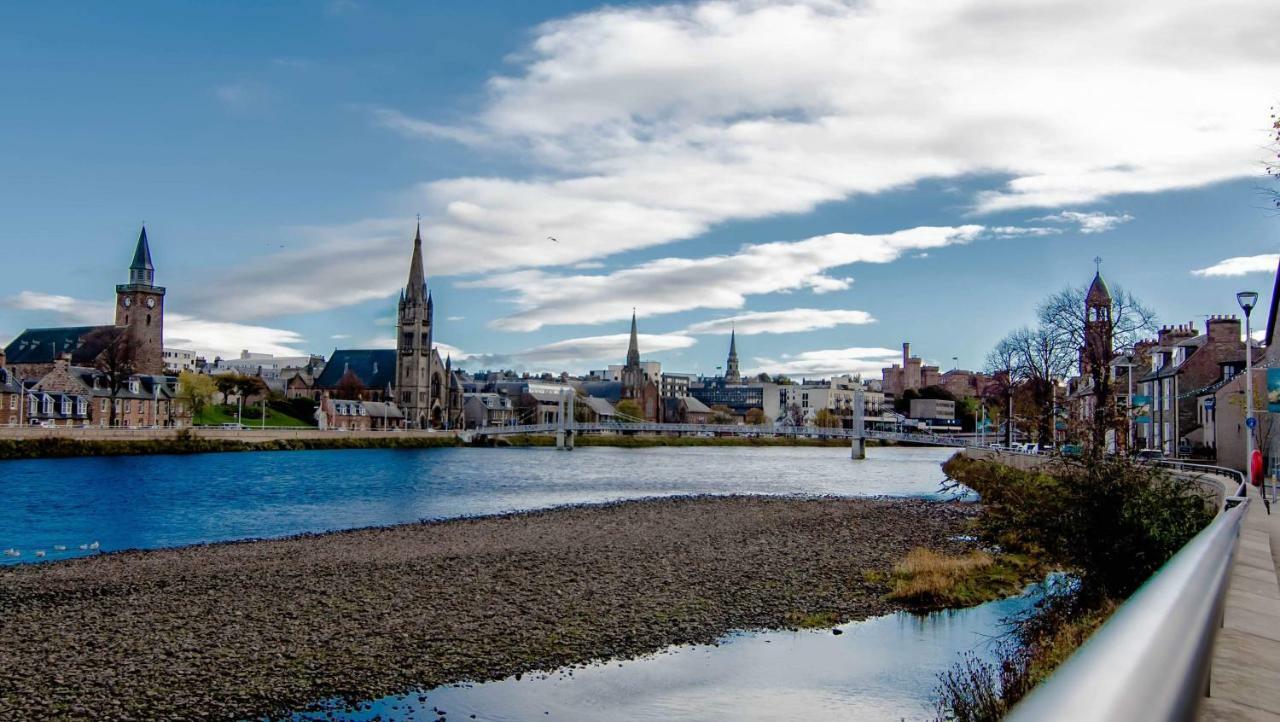 Wells Street Cottages No 26 By The River Ness Inverness Kültér fotó
